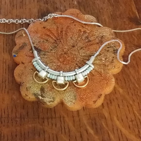 Necklace - Picture 2 of 2